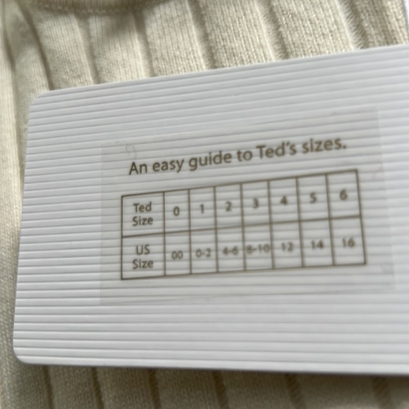 Ted Baker
Wilowaa Extreme Sleeve Knit Dress - Picture 15 of 15